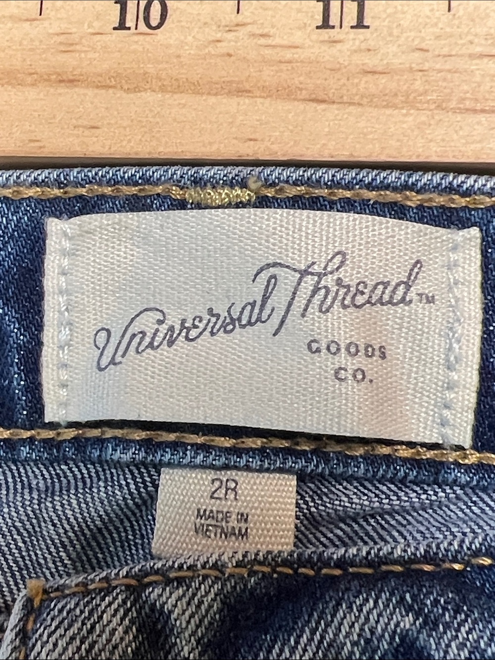 Universal Thread Light Blue Wide-Leg Jeans with Gold Studs - Picture 7 of 11
